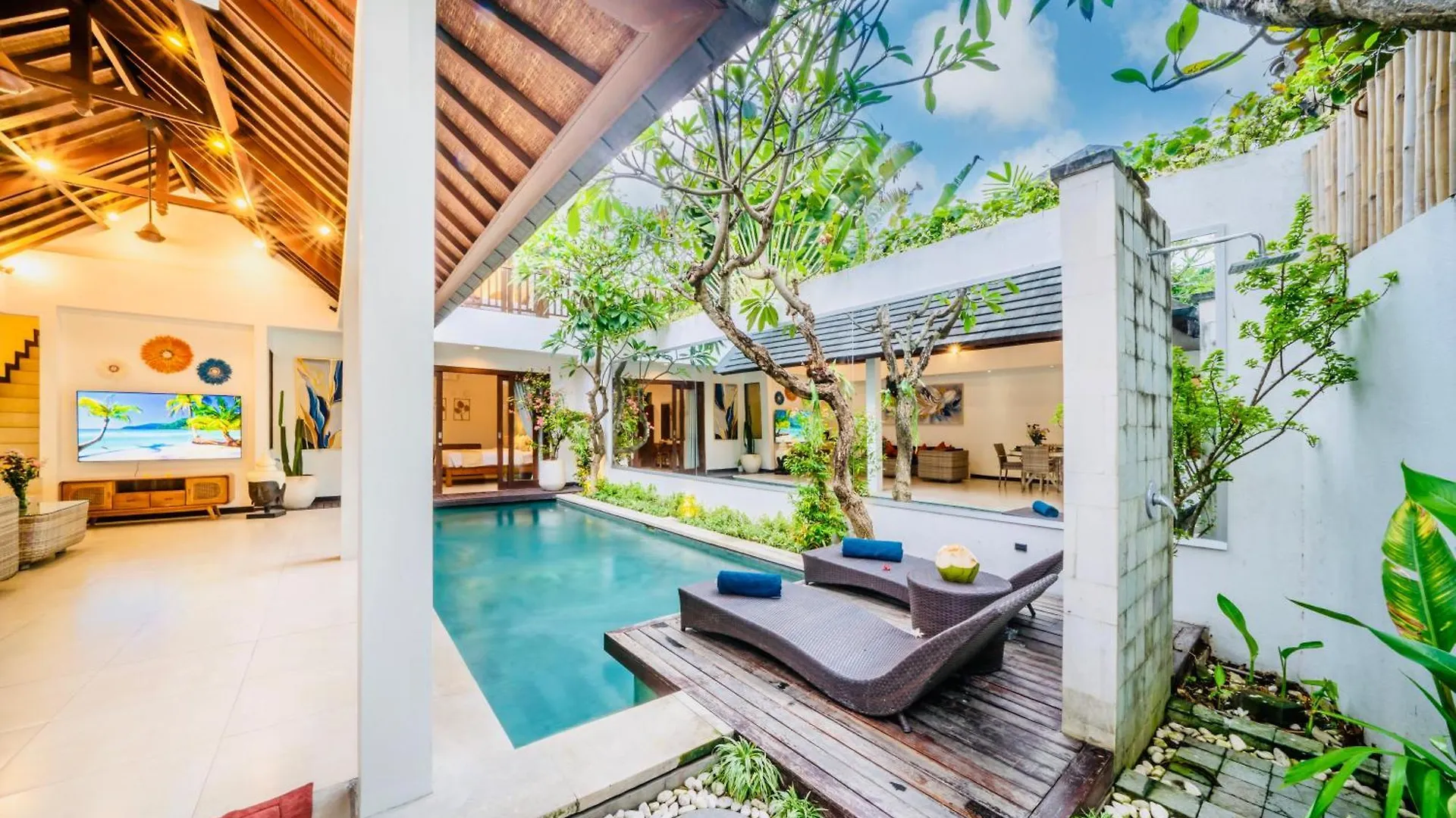 Villa Julissa Seminyak  Indonesia